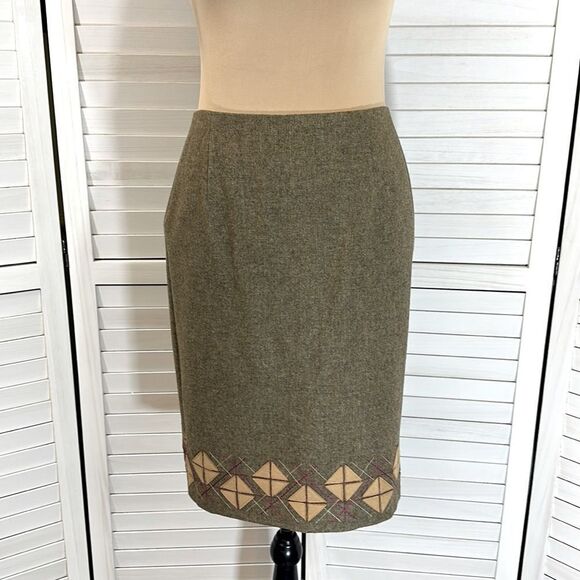 LOFT Pencil Skirt Size 4 Wool Blend Beige Tan NWOT - Picture 2 of 12